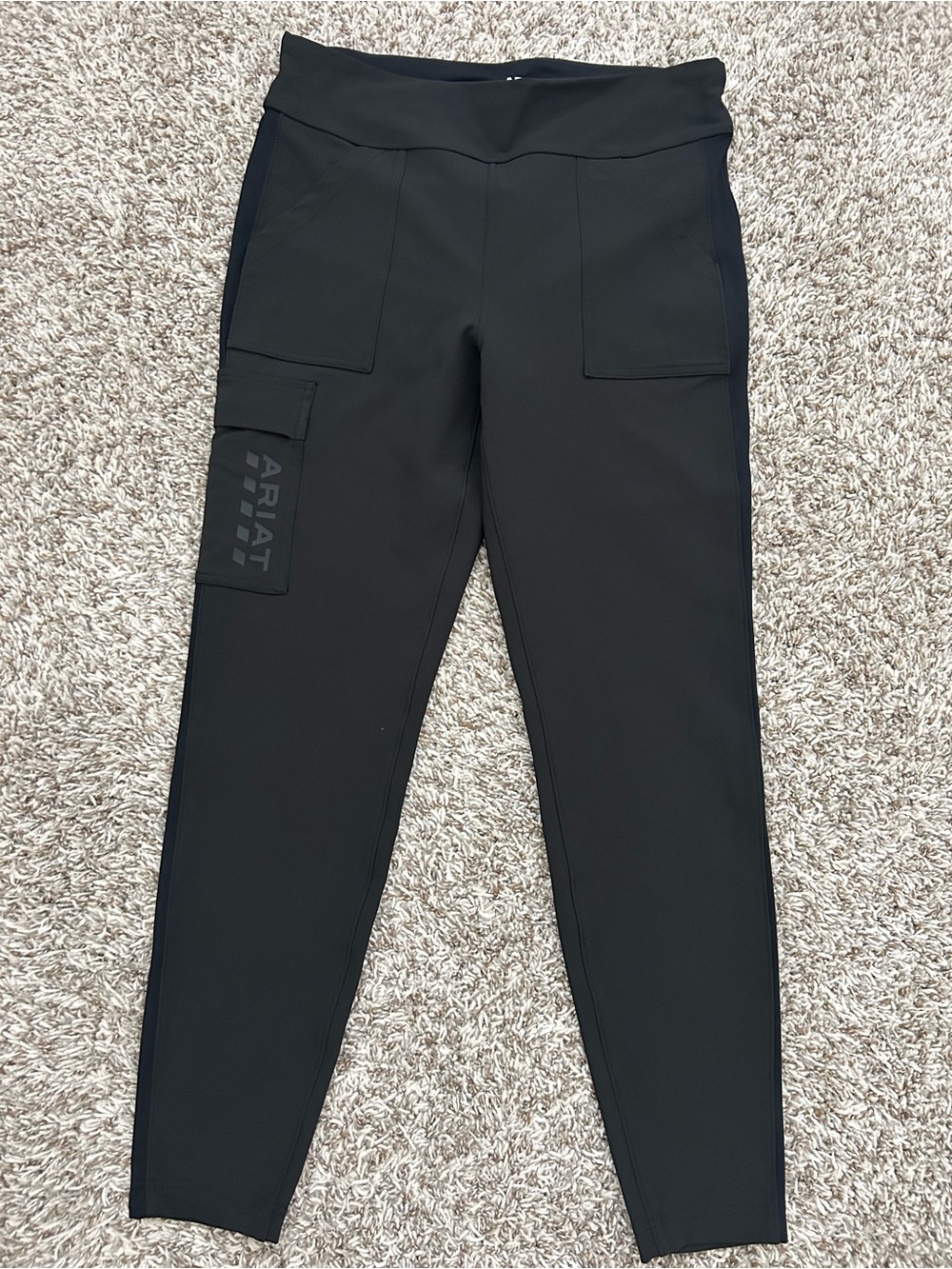 NWOT Ariat Women's Black Rebar DuraStretch Cargo Utility Leggings Size Large